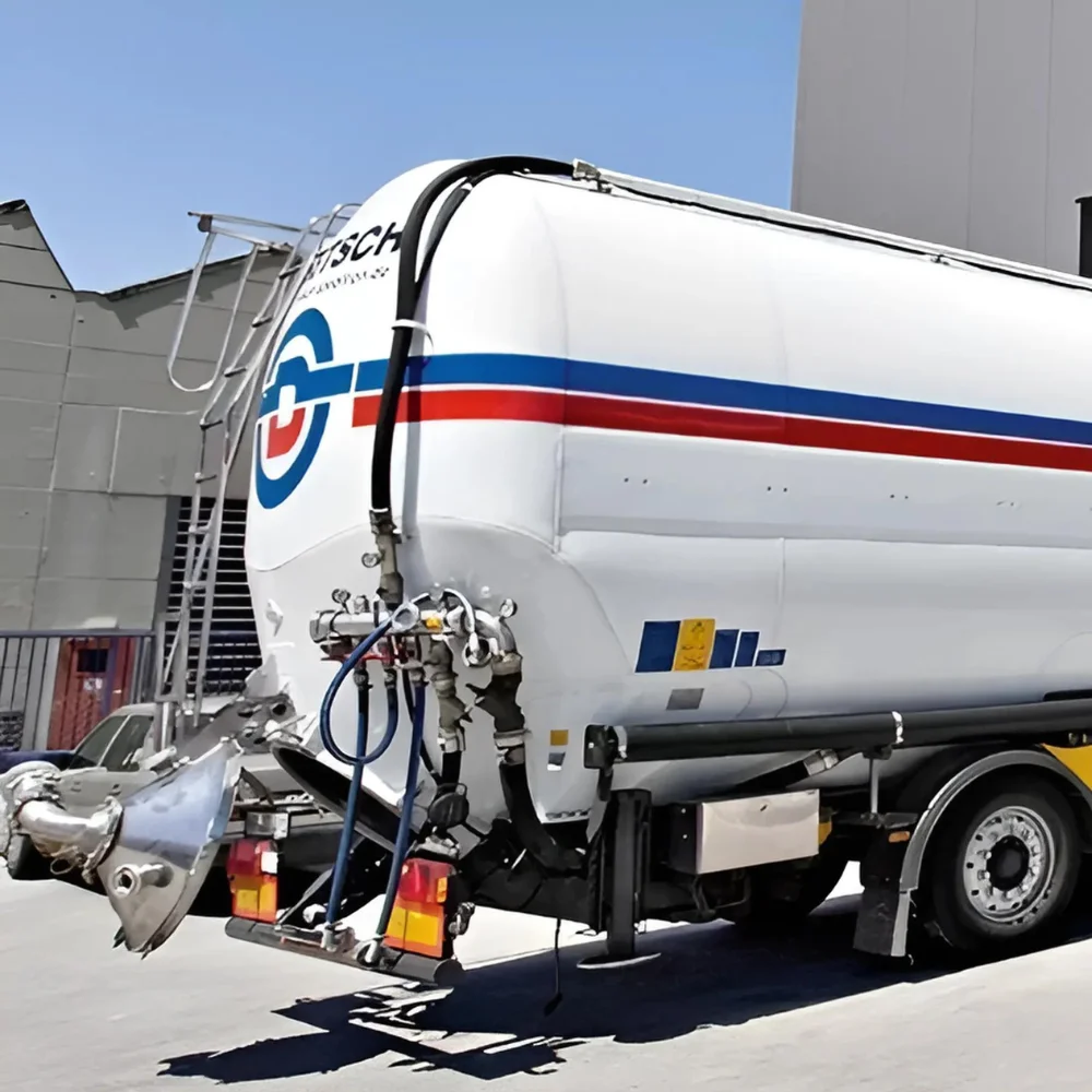 Sistema de limpeza de tanques